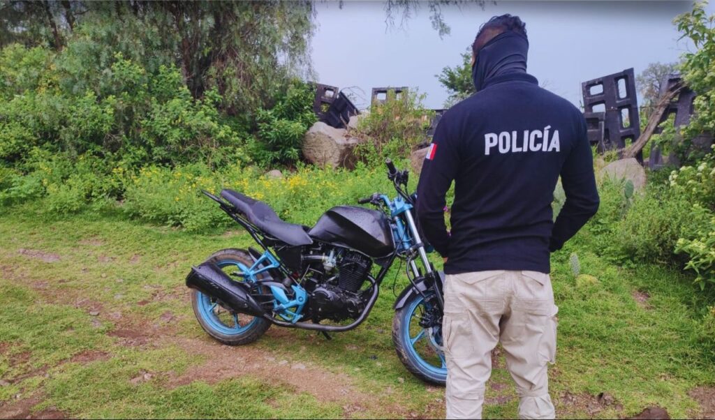 Recuperan motocicleta con reporte de robo