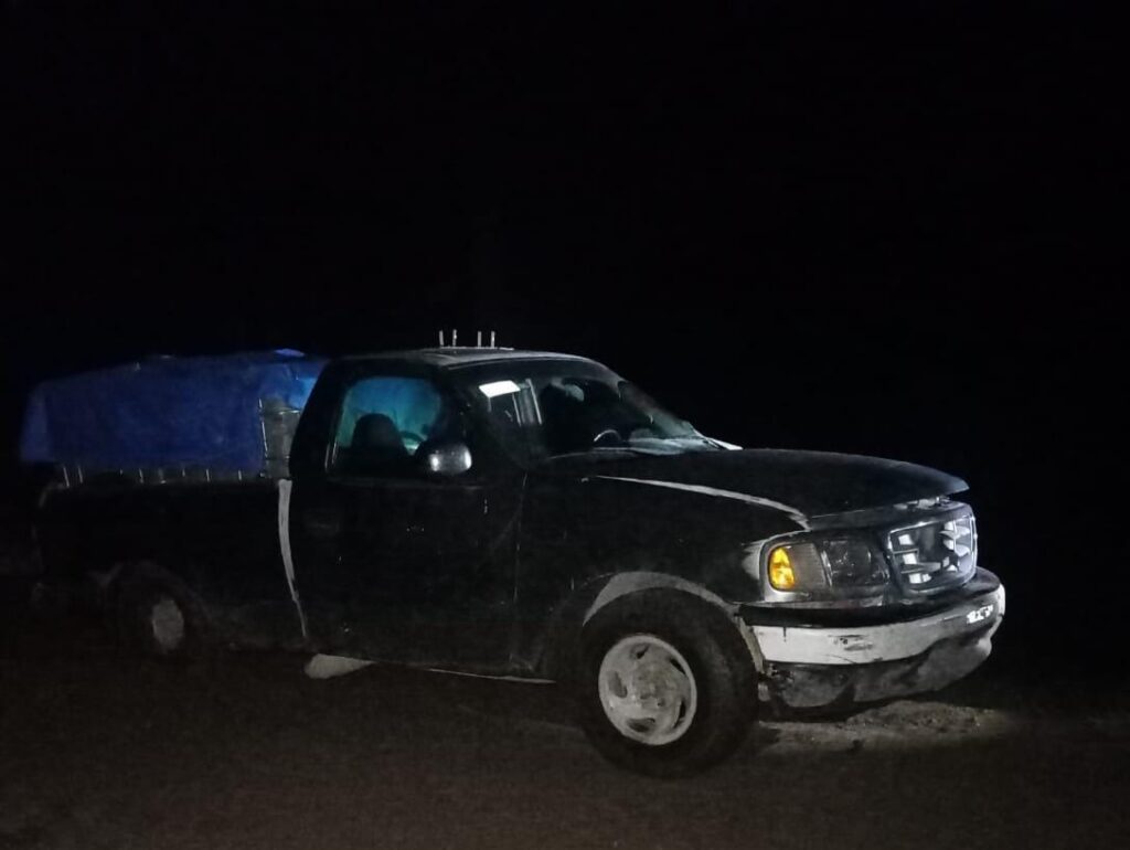 Recuperan combustible robado y aseguran tres vehículos