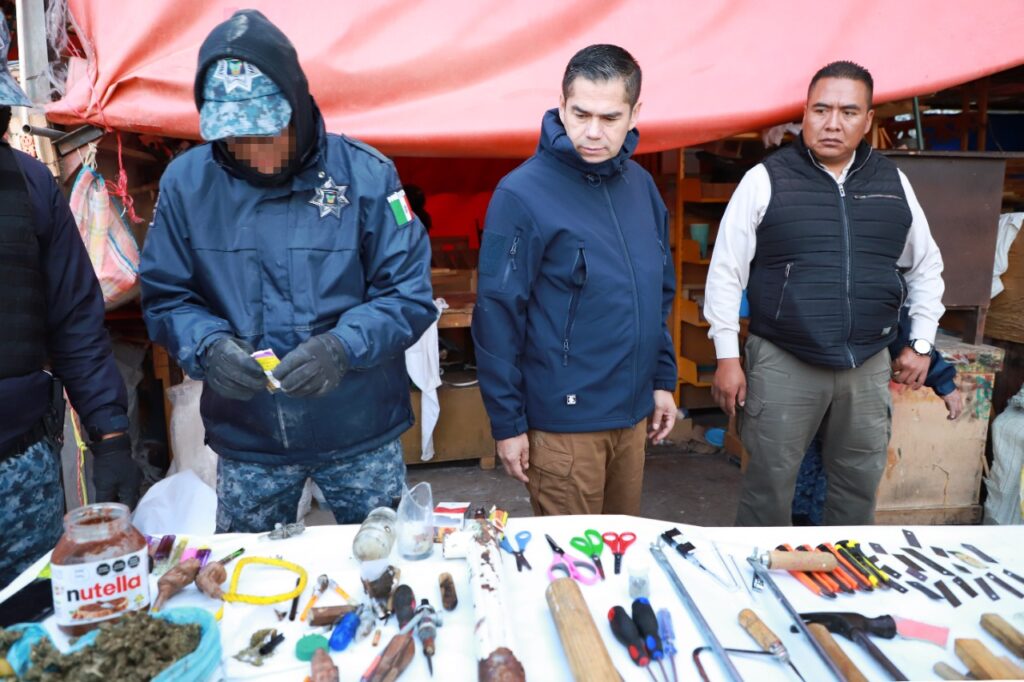 Aseguran drogas y armas blancas en operativo de supervisión en cuatro prisiones