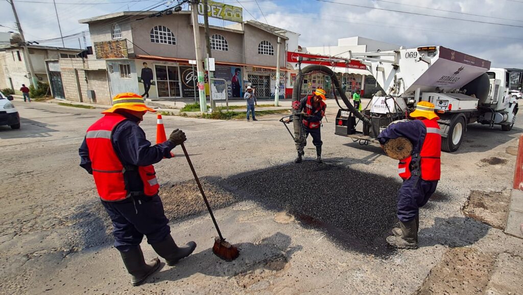 Acciones para bachear calles y avenidas de la capital