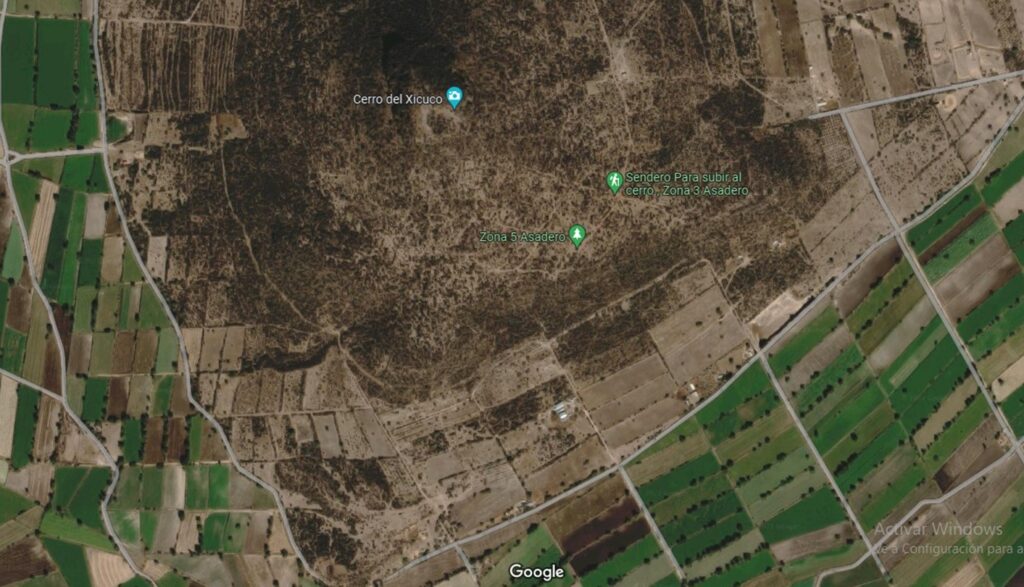 Hombre flotaba en canal de aguas negras