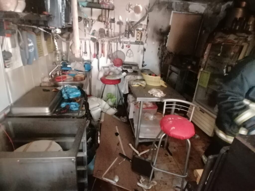 Las llamas casi acaban con Pollo Capi