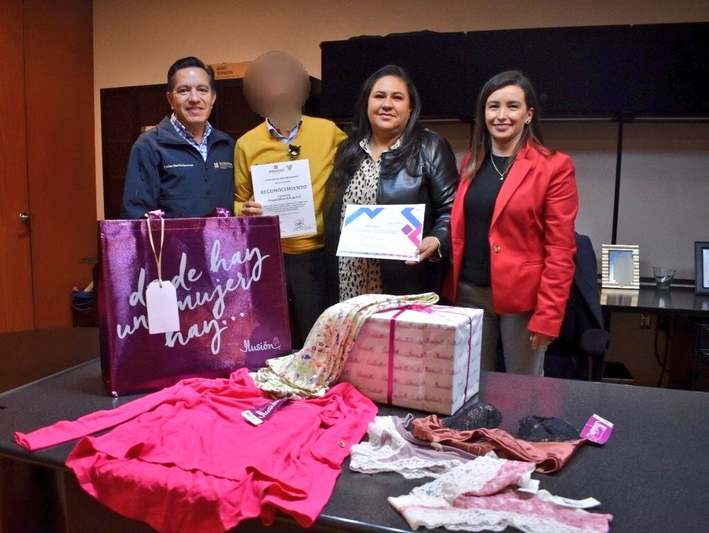 Recibe Voluntariado de Sedeco donativo de empresa hidalguense en beneficio del DIF estatal