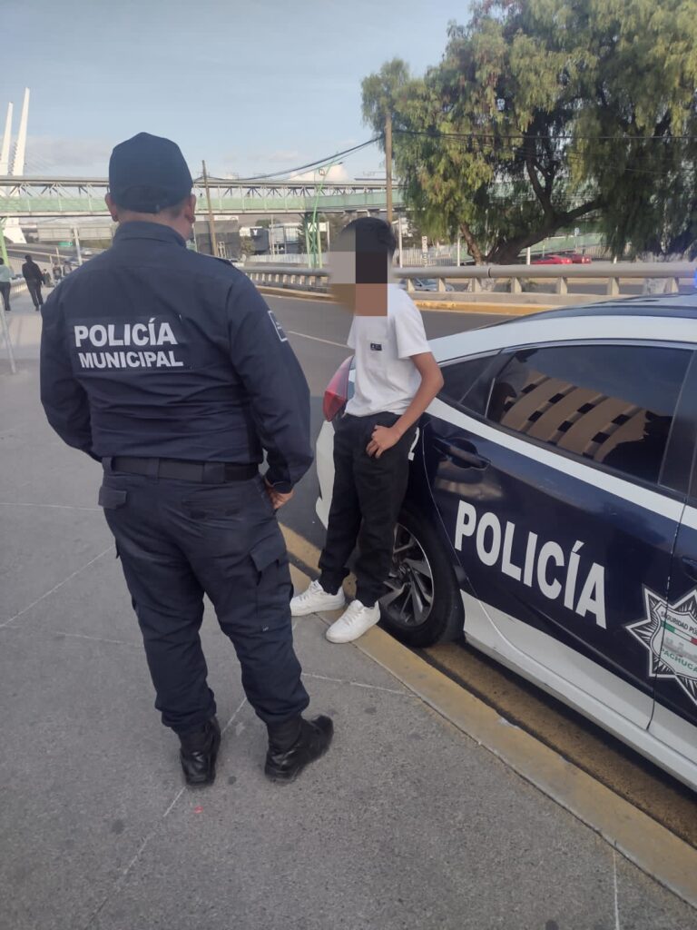 Policía localiza a dos menores extraviados