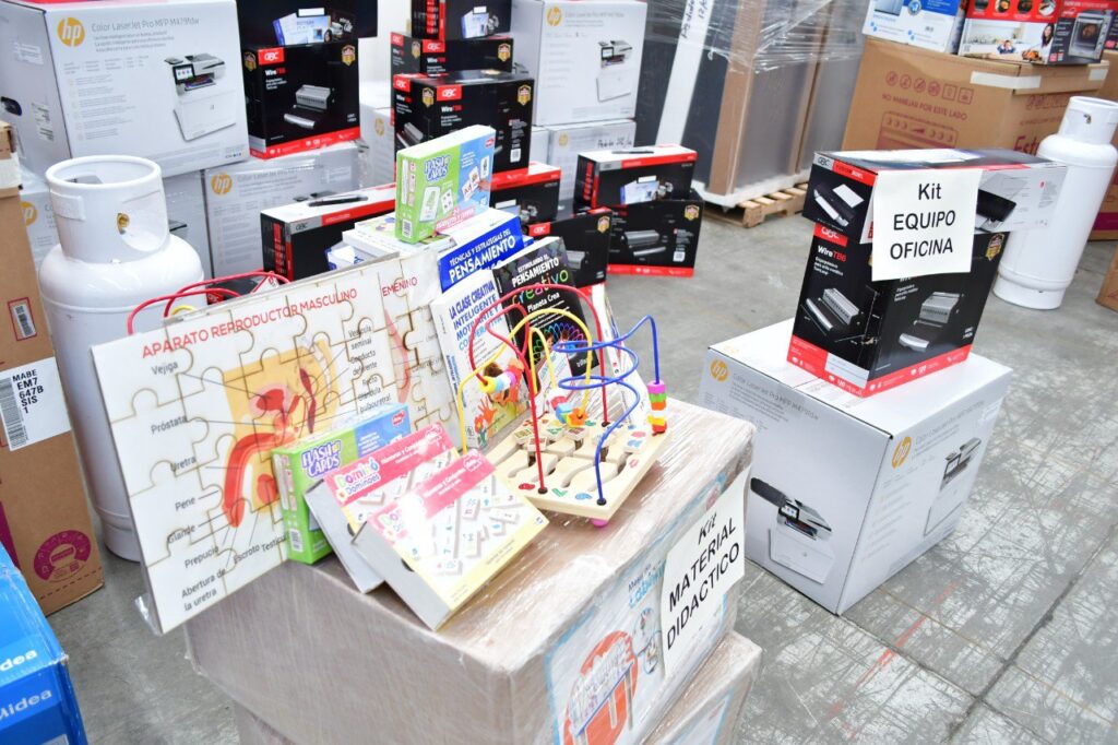 Fortalecen aprendizaje de estudiantes con discapacidad