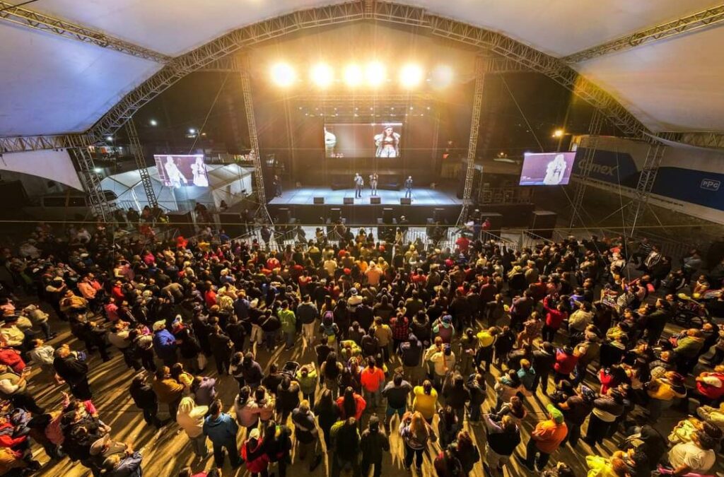 Bochornoso espectáculo en la Feria de las Flores