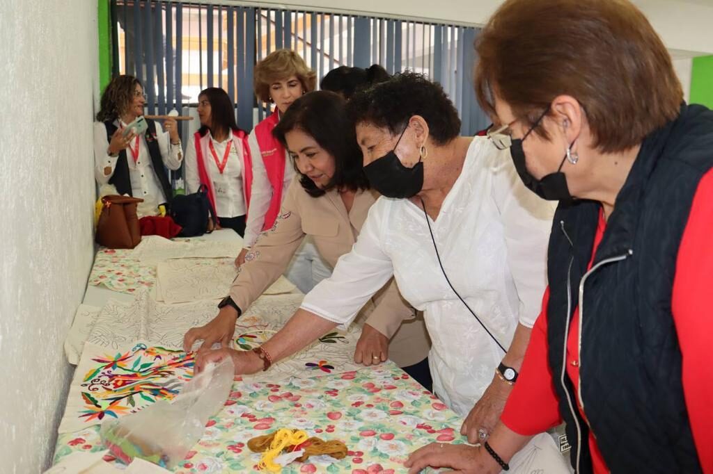 Edda Vite estuvo en Centros de Asistensia de Tulancingo