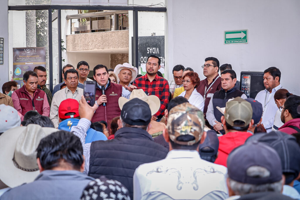 Apertura de ventanillas para dar atención a productores del campo de dos programas