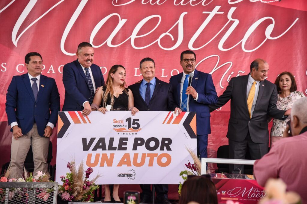 Construyen relación de hacia los docentes