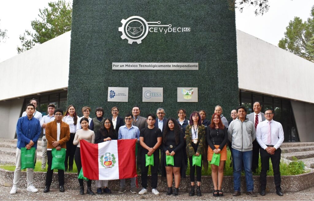 ITESA recibe estudiantes peruanos para semestre julio-diciembre 2023