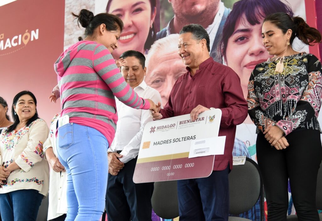 Encabeza Menchaca Salazar Rutas de la Transformación en Zimapán