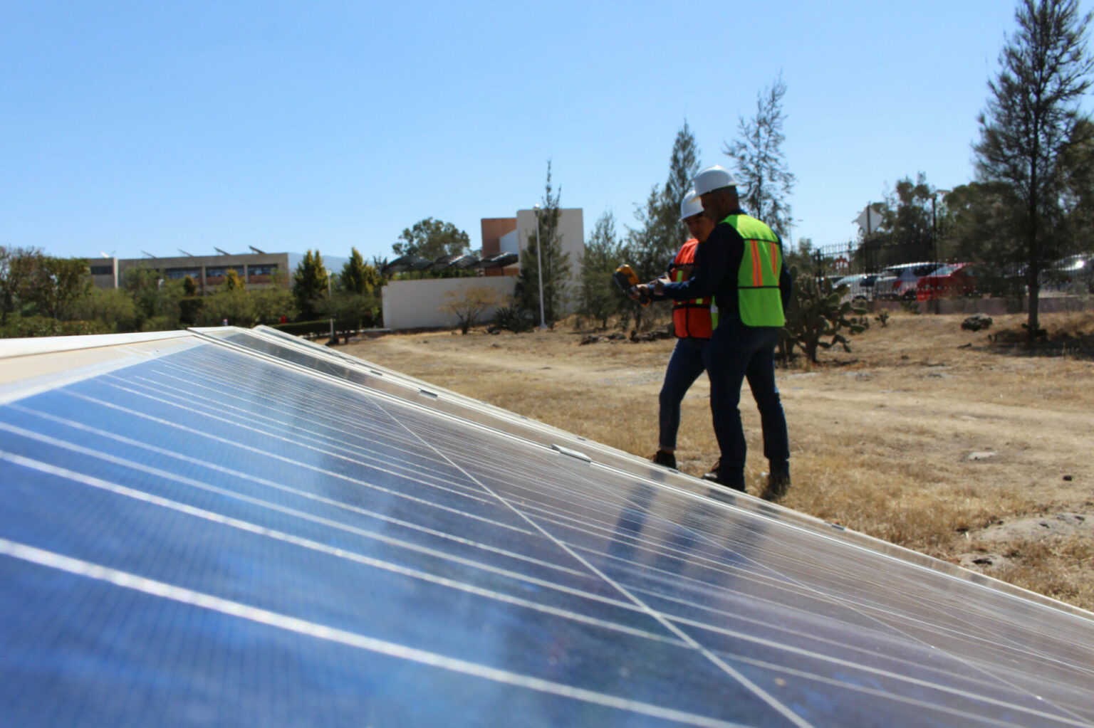 ITESHU realiza proyecto de eficiencia energética