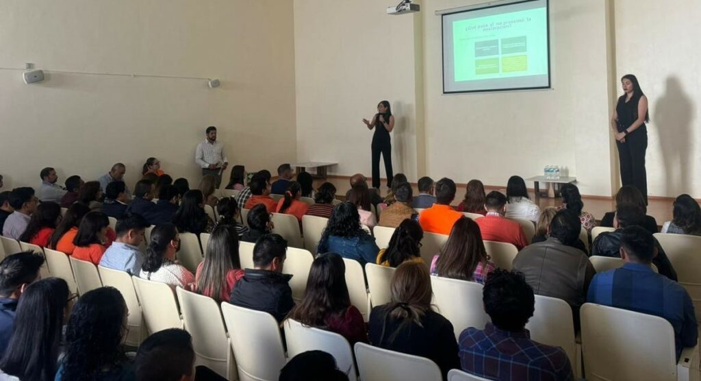 Contraloría refuerza capacitaciones