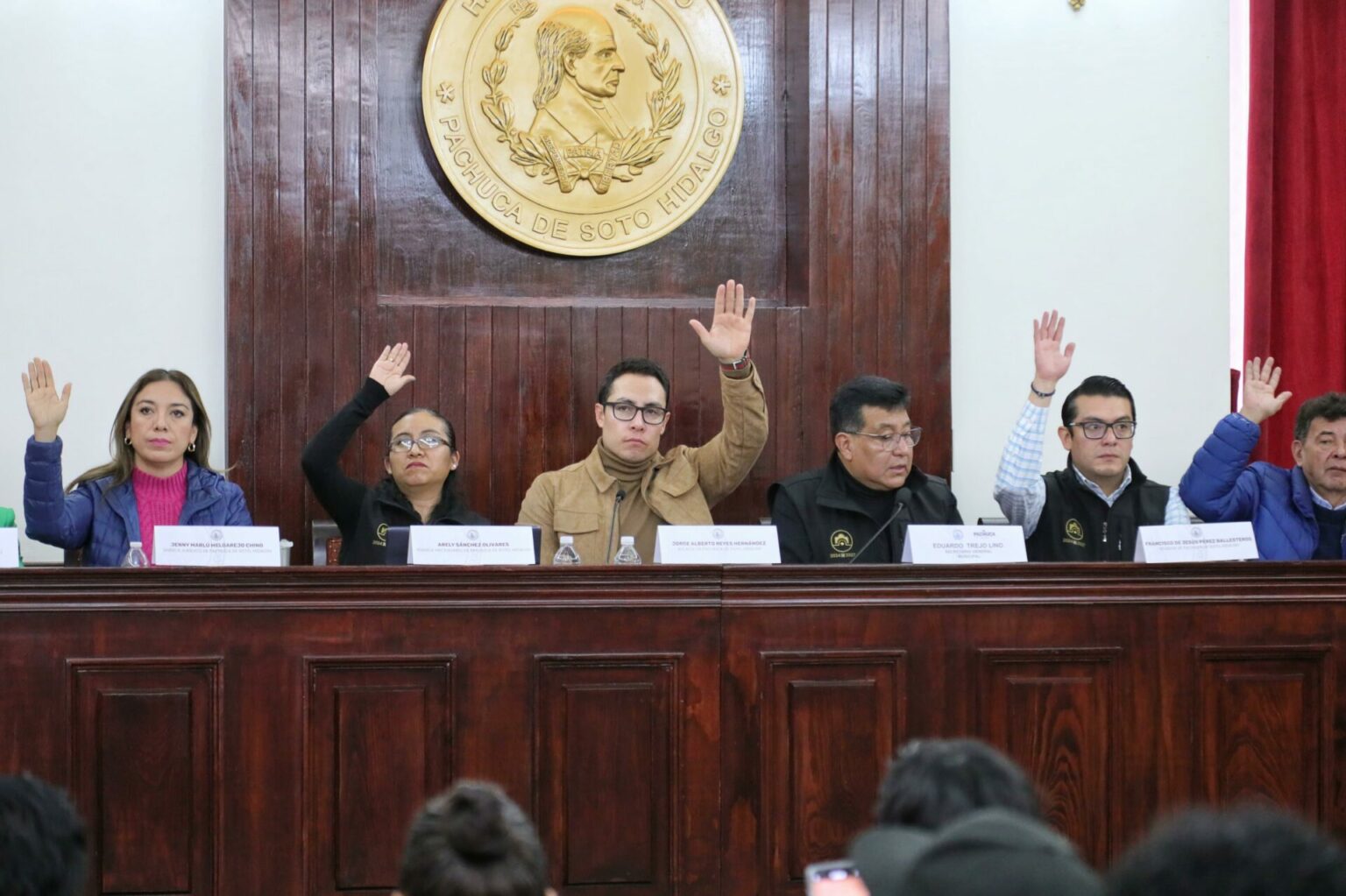 Certeza jurídica a más de 400 familias en la Capital