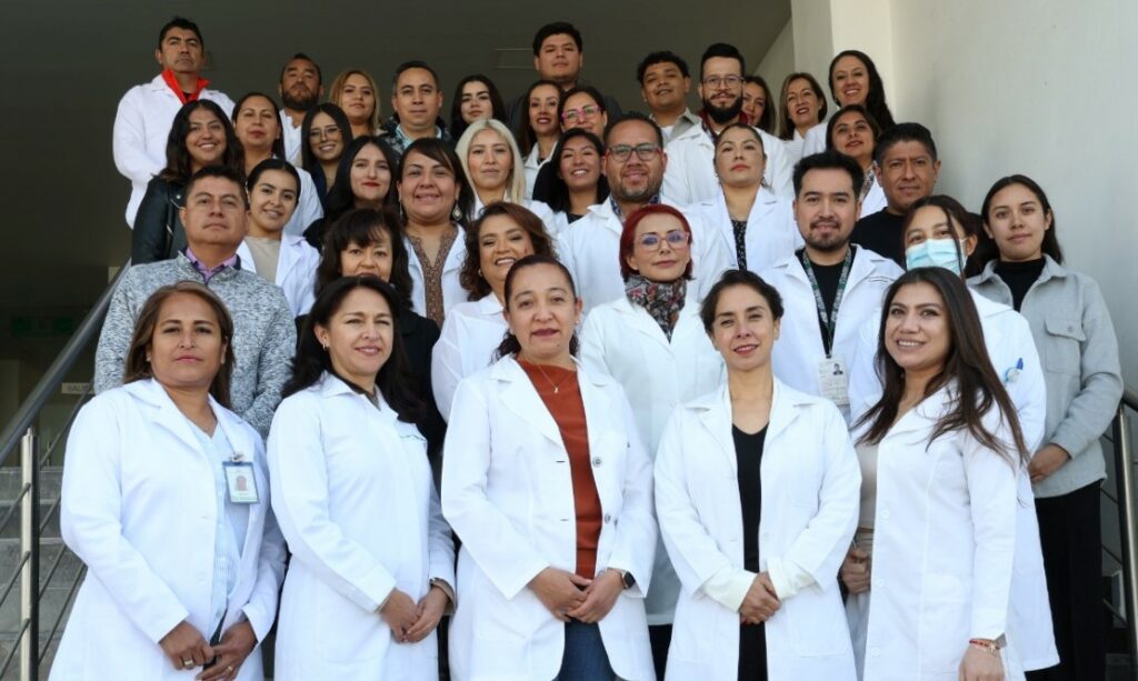 IMSS actualiza a estomatólogos en manejo de condiciones especializadas