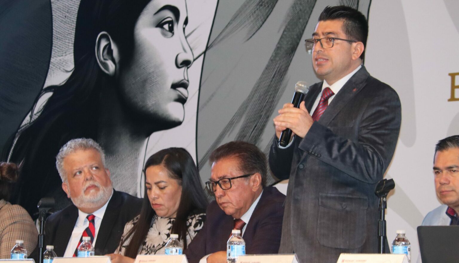 Sebiso comprometido con coordinación en favor de la comunidad migrante