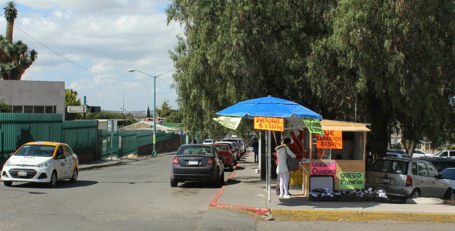 Prohibido estacionarse frente a la clínica del IMSS