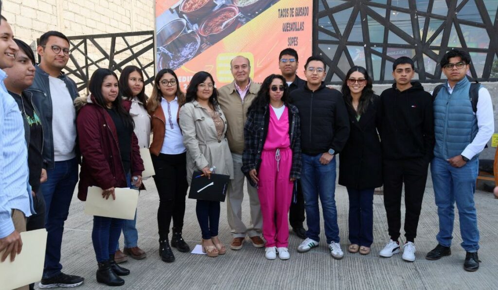 Trinunfan estudiantes y vuelven a las aulas en la UPP