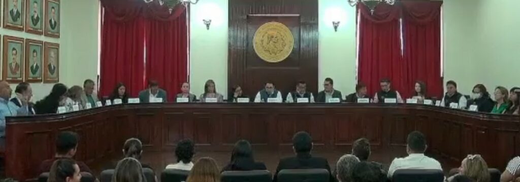Ayuntamiento gasta mucho más de sus ingresos