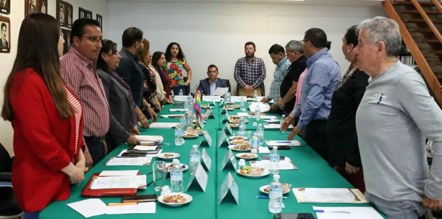 Ratifican a los cronistas de municipales