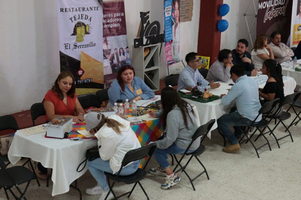 STPSH firma convenios con ayuntamientos de Mineral del Monte y Omitlán de Juárez