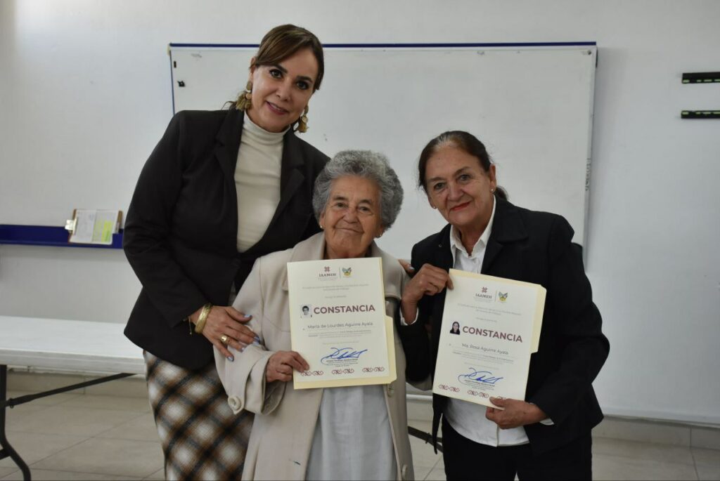 IAAMEH capacita a promotores del envejecimiento pleno