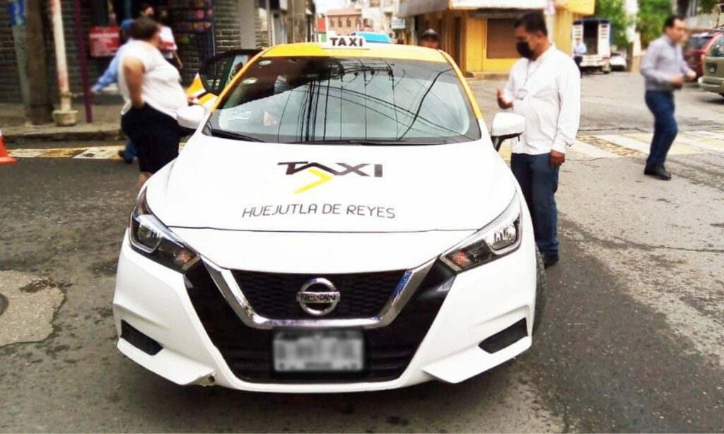 Exhortan a la Secretaría de Movilidad y Transporte (SEMOT) a intervenir en la regulación de costos del pasaje