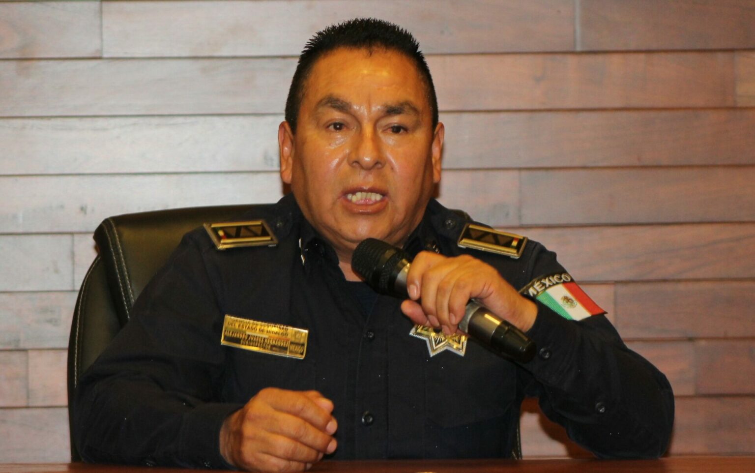 “Limpiaremos de delincuencia al pueblo de Apan”: Alejandro Juárez