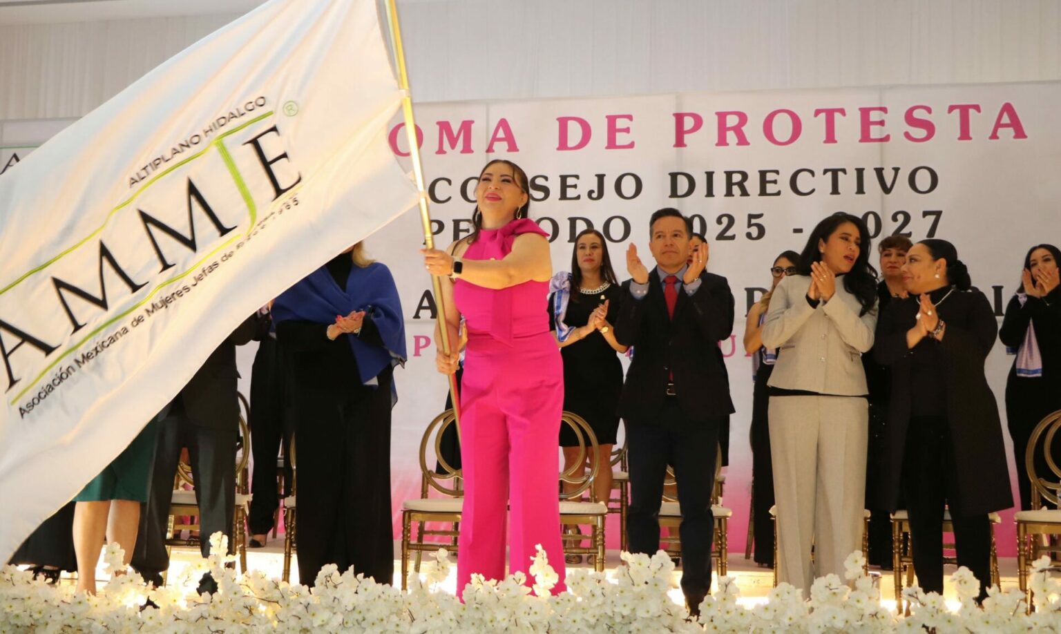 Participación de las mujeres no es opcional ni complementaria, es fundamental: Carlos Henkel