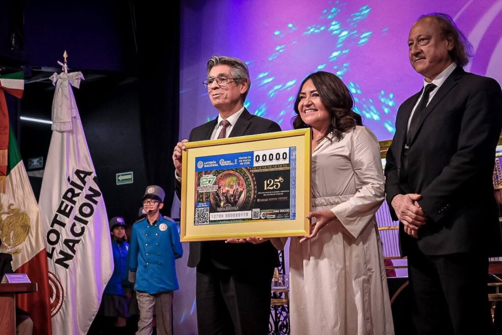 Rinde homenaje Lotería Nacional a la Banda Sinfónica de Hidalgo en su 125 aniversario