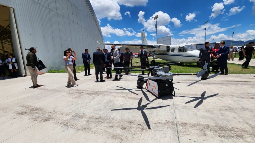 Hidalgo despega en la industria aeroespacial internacional