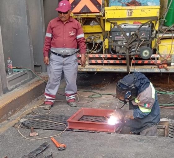 Reparan rejilla Río de las Avenidas