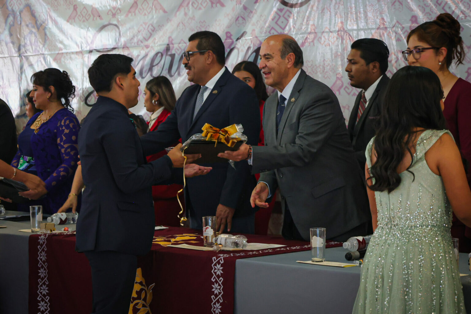 Egresan 150 docentes de la Escuela Normal Valle del Mezquital en su 50 aniversario