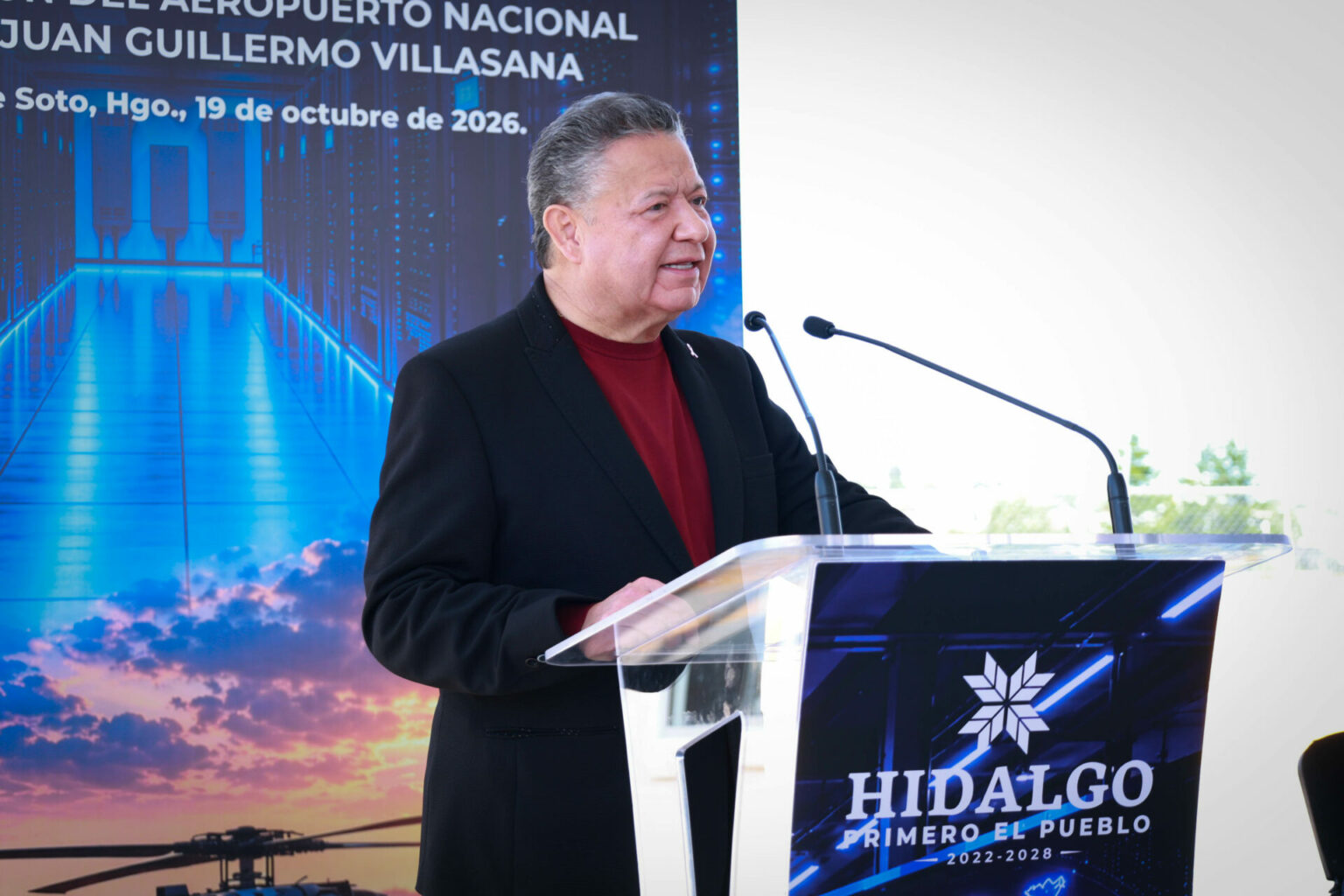 Menchaca Salazar entrega nuevo Centro de Datos y remodelación del aeropuerto de Pachuca