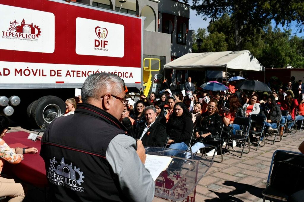 Félix Ávila reconoció la vocación de servicio de las mujeres